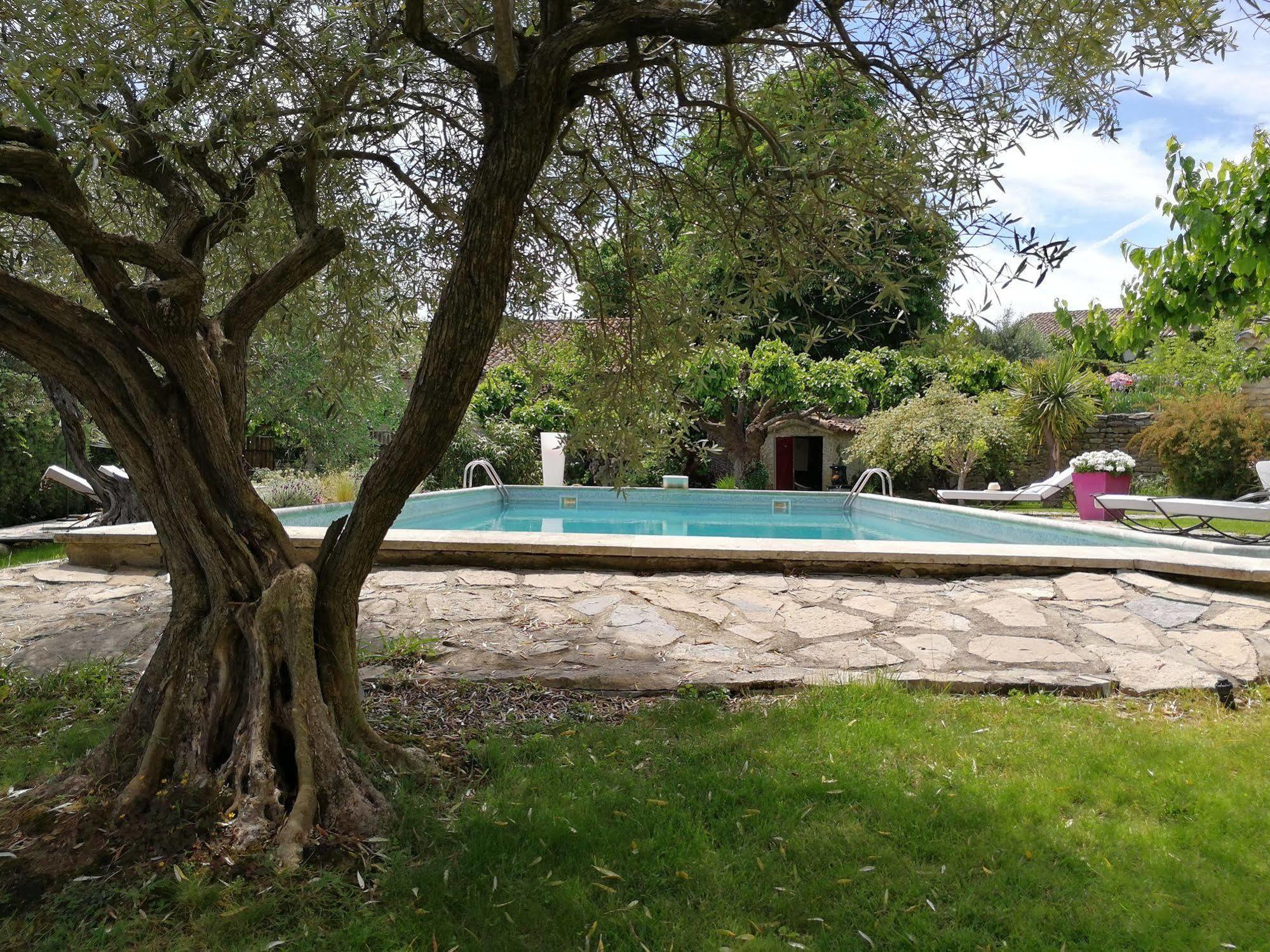 La Bastide Des Muriers Deaux Экстерьер фото