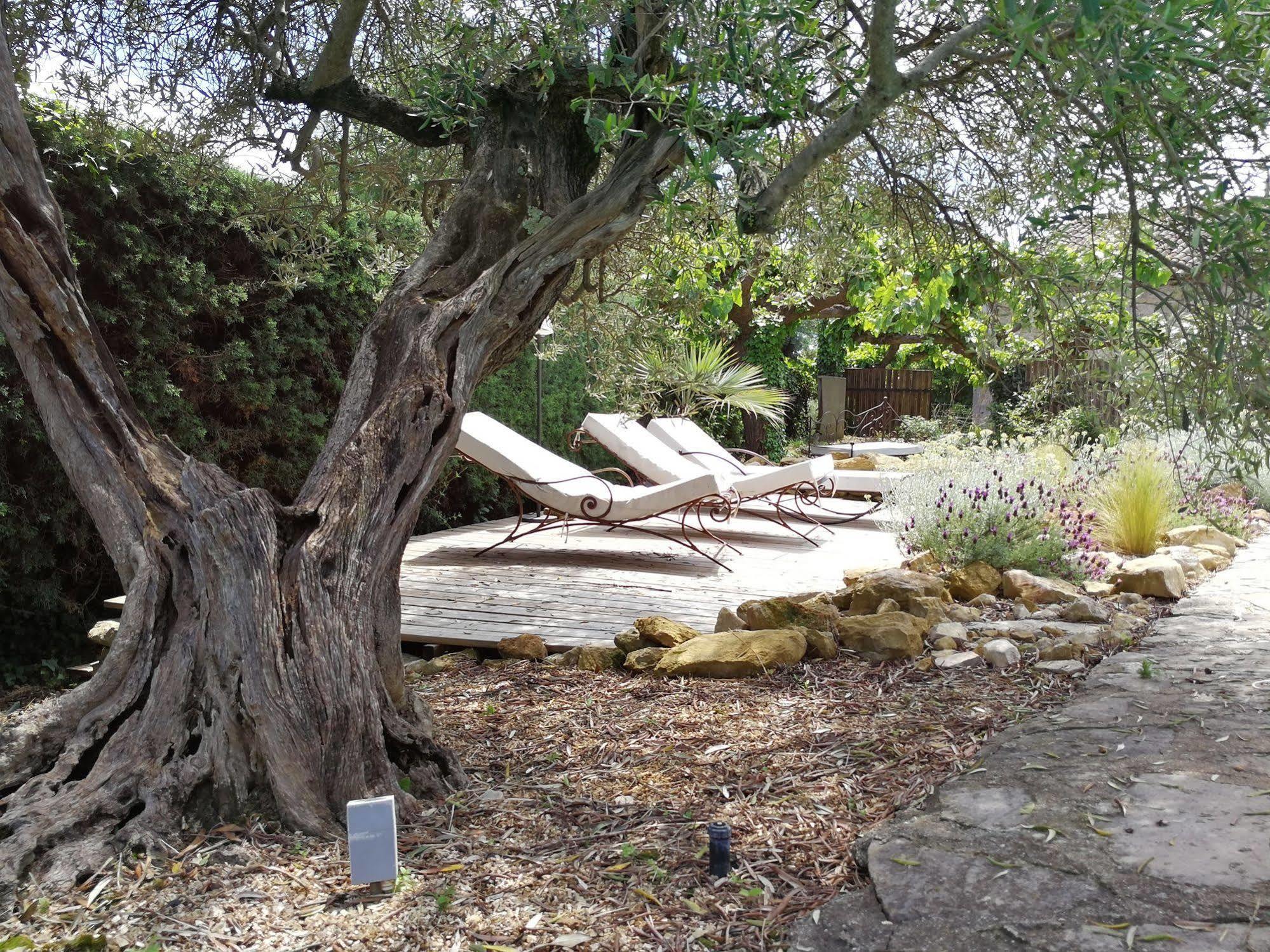 La Bastide Des Muriers Deaux Экстерьер фото